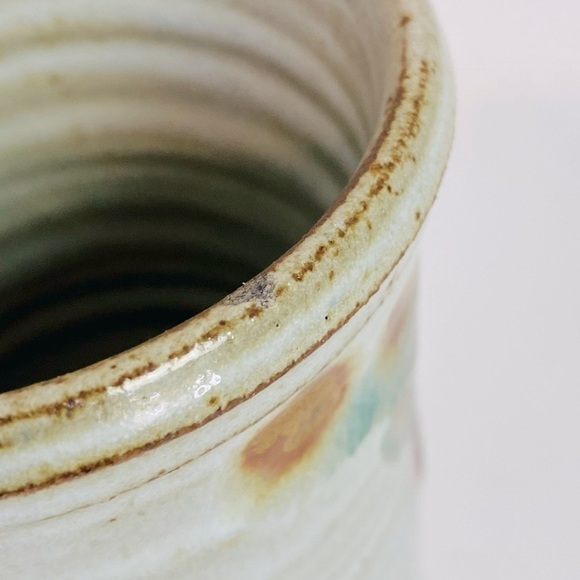 Red Rock Pottery Vase Sedona Az 7” x 3.5” - Picture 6 of 8